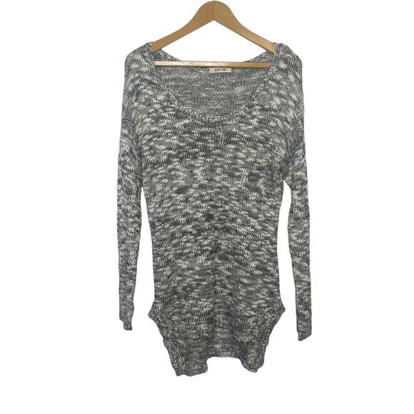 Pink Rose Black and White Open Knit‎ Women's Sweater Size L - Picture 1 of 13